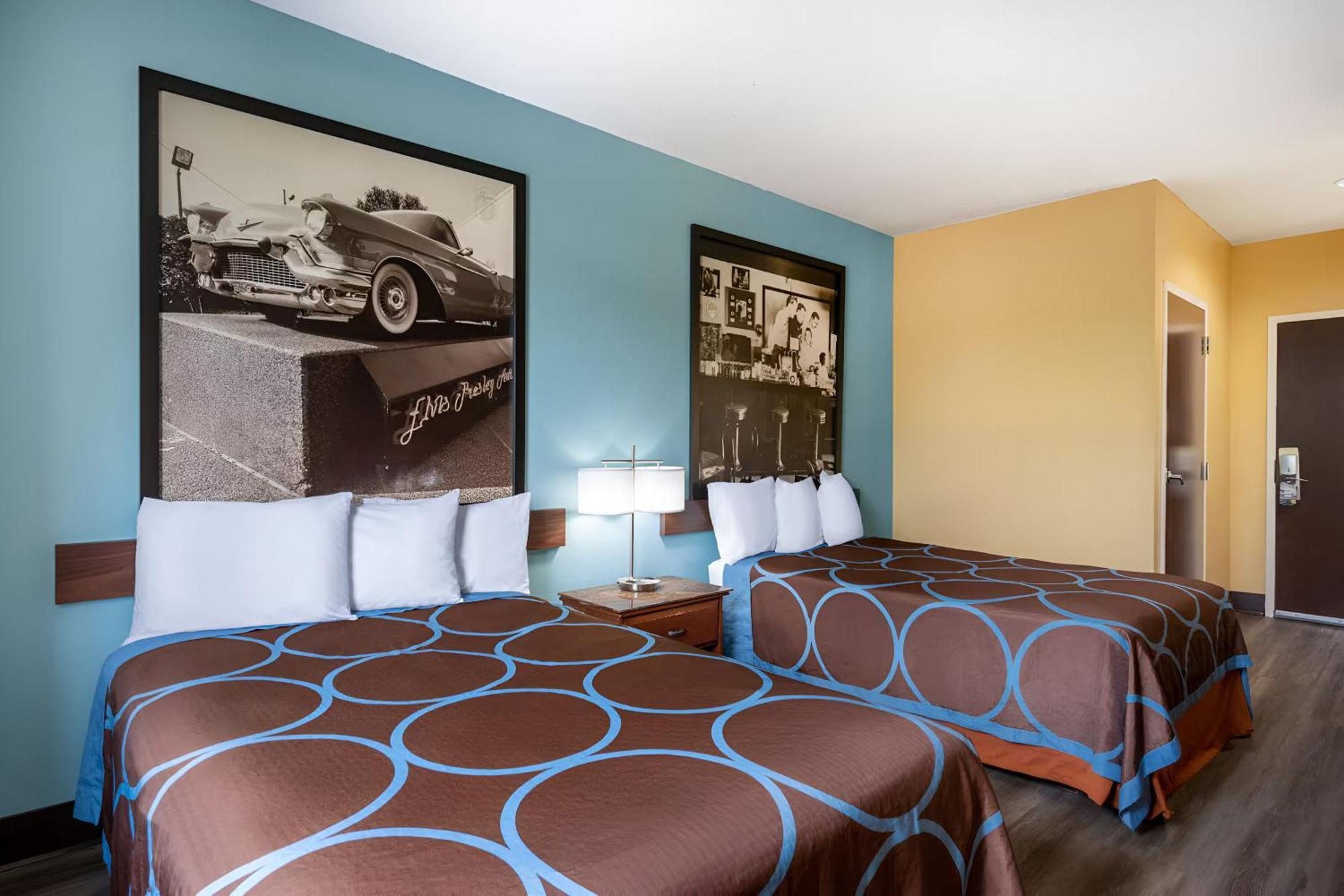 Super 8 By Wyndham Salisbury Hotel Buitenkant foto